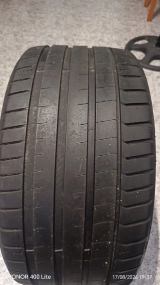 1 Neumático Michelin Pilot Sport