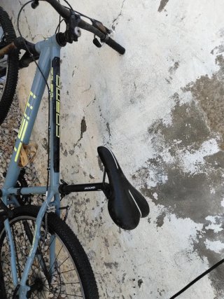 bicicleta de montaña rígida WST Cosmo 7121
