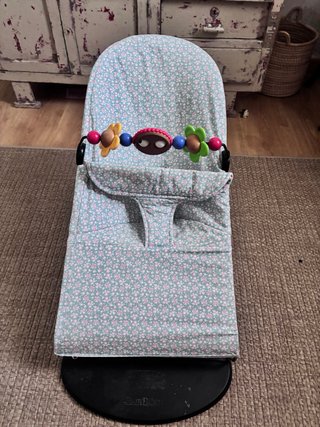 Hamaca BabyBjörn con juguete y funda