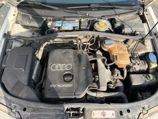 Audi A4 1.8T (motor roto)