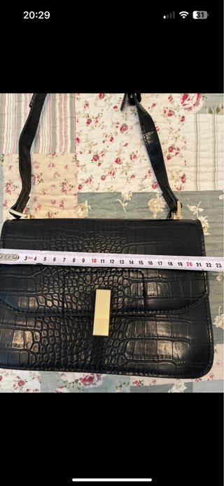 Bolso de hombro negro efecto piel cocodrilo,nuevo