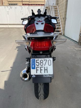 BMW R 1200 RT Roja y Blanca