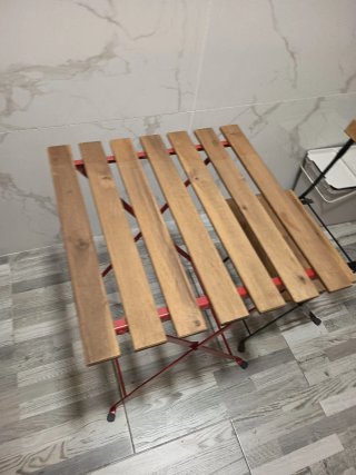 Mesa y 2 Sillas Plegables Pino