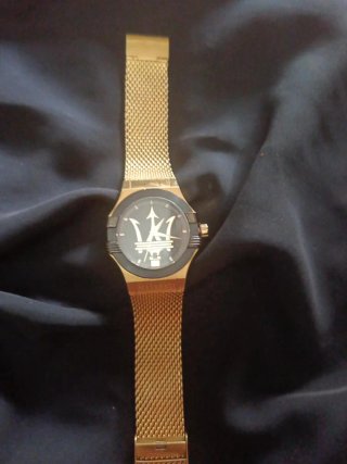 Reloj Maserati Dorado y Negro