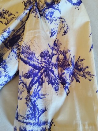 Blusa alta costura azul y bes