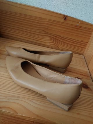 Zapatos planos beige