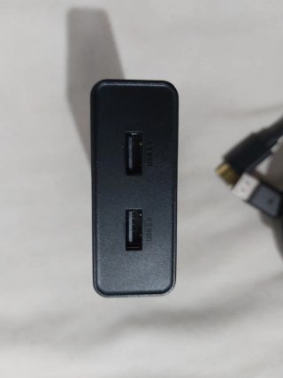 Conmutador KVM HDMI UGREEN 2 en 1