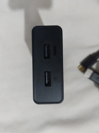 Conmutador KVM HDMI UGREEN 2 en 1