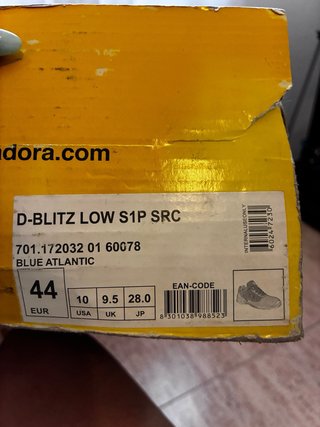 Zapatos de seguridad Diadora azul y amarillo