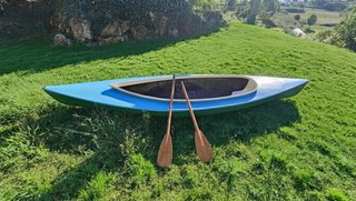 Canoa de Fibra de Vidrio Rígida