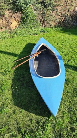Canoa de Fibra de Vidrio Rígida