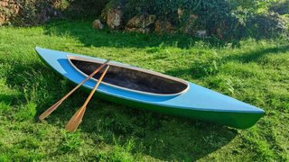 Canoa de Fibra de Vidrio Rígida