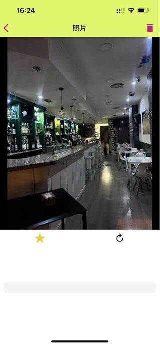 Un restaurante cafeteria