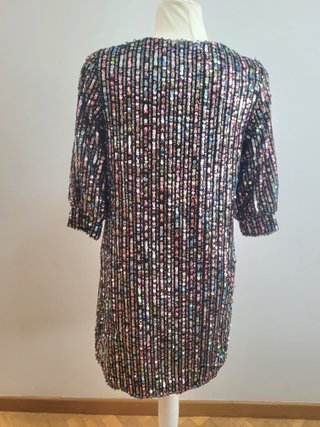 Vestido lentejuelas multicolor mangas 3/4