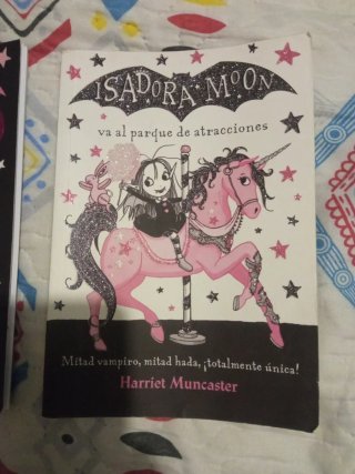 Pack de libros Isadora Moon