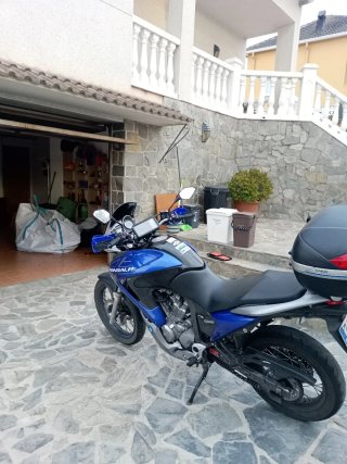 Honda Transalp 700XL Azul/Negra limitada A2
