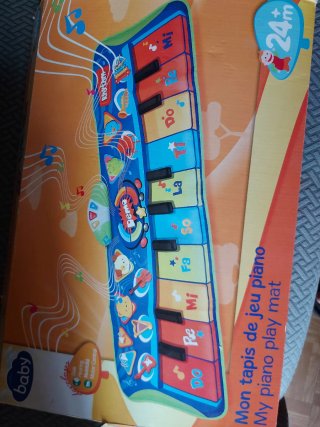 Piano de suelo musical para bebés