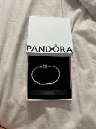 Pulsera Pandora Corazón talla 17