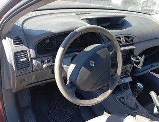Centralita motor renault 455541 0281010637 laguna