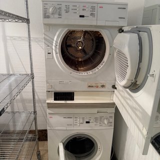 Conjunto Lavadora y Secadora AEG