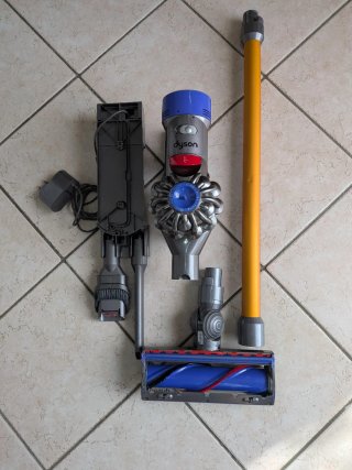 Dyson V8 Absolute Aspirapolvere