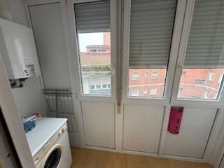Piso en alquiler en Hospital - G3 - G2 en Burgos