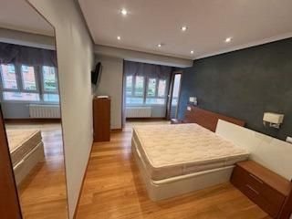 Piso en alquiler en Hospital - G3 - G2 en Burgos