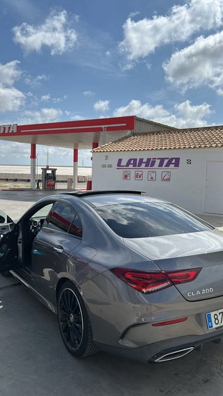 Mercedes-Benz Clase CLA200 2022