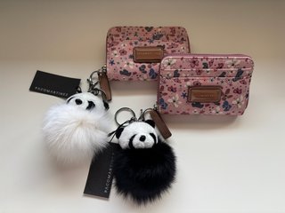 Paco Martinez Monederos y Llaveros Panda