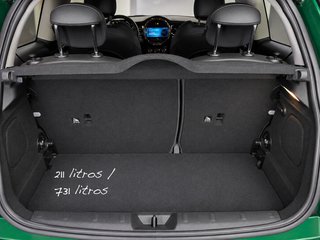 MINI Cooper SE -- 2023 -- Eléctrico