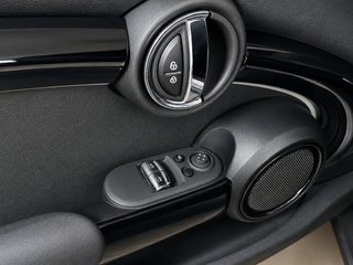 MINI Cooper SE -- 2023 -- Eléctrico