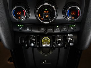MINI Cooper SE -- 2023 -- Eléctrico