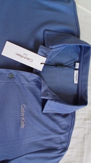 Polo Calvin Klein Talla M Nuevo con Etiquetas