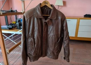 Chaqueta Cuero Bomber Marrón