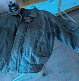 Chaqueta Cuero Bomber Marrón