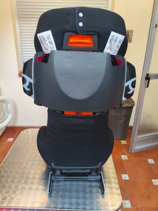 Cybex Silver Solution X2-Fix  Isofix .