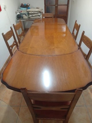 Conjunto mesa y 6 sillas madera