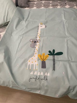 Conjunto Cuna: Colcha y Protector Animales