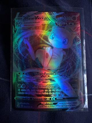 Carta Pokémon Mew VMAX