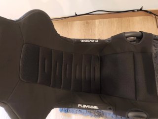 Simulador: MOZA R3 + Playseat + Thrustmaster T-LCM