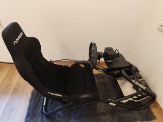 Simulador: MOZA R3 + Playseat + Thrustmaster T-LCM