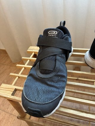 Tenis Kalenji Decathlon Negros/Grises