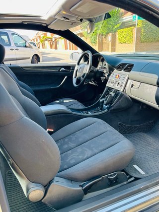 Mercedes-Benz  CLK 230 Extras