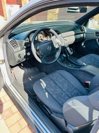 Mercedes-Benz  CLK 230 Extras