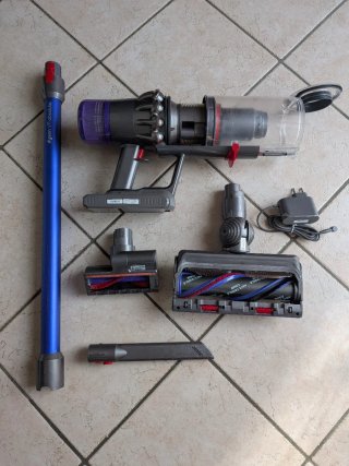 Dyson V11 Absolute Aspirapolvere