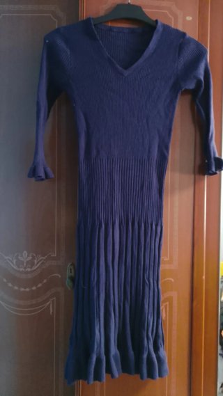Vestido azul de punto