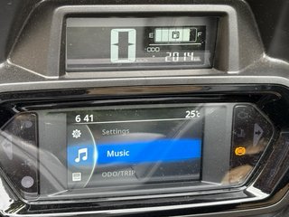 Yamaha X-Max 300 N-Tech Magma