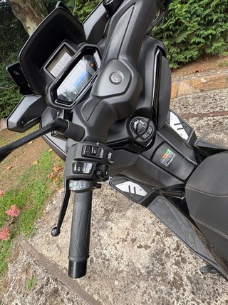 Yamaha X-Max 300 N-Tech Magma