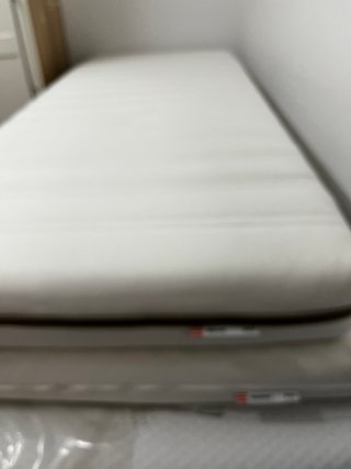 Cama alta infantil Kura IKEA