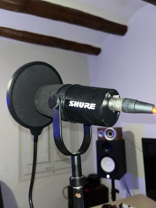 Micrófono Shure MV7X Podcast